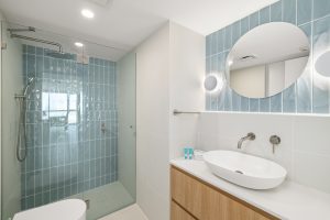 Burleigh_Beach_Tower-Ocean_View_ Apartment-10B