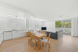 burleigh-beach-towers-apartment-GF-(3)