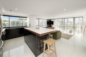 burleigh-heads-ocean-view-apartment-6F (1)