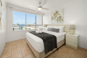 burleigh-heads-ocean-view-apartment-11C (2)