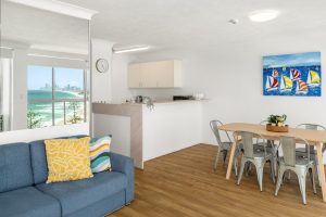 burleigh-heads-ocean-view-apartment-14B (2)